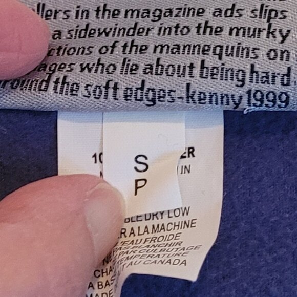 V neck Fleece - size small - Picture 5 of 10